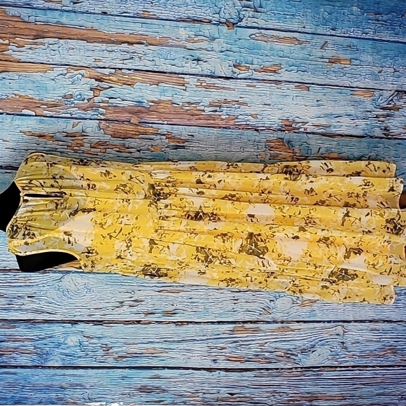 Simply Vera Vera Wang Yellow Floral Summer Midi Dress - Picture 8 of 10